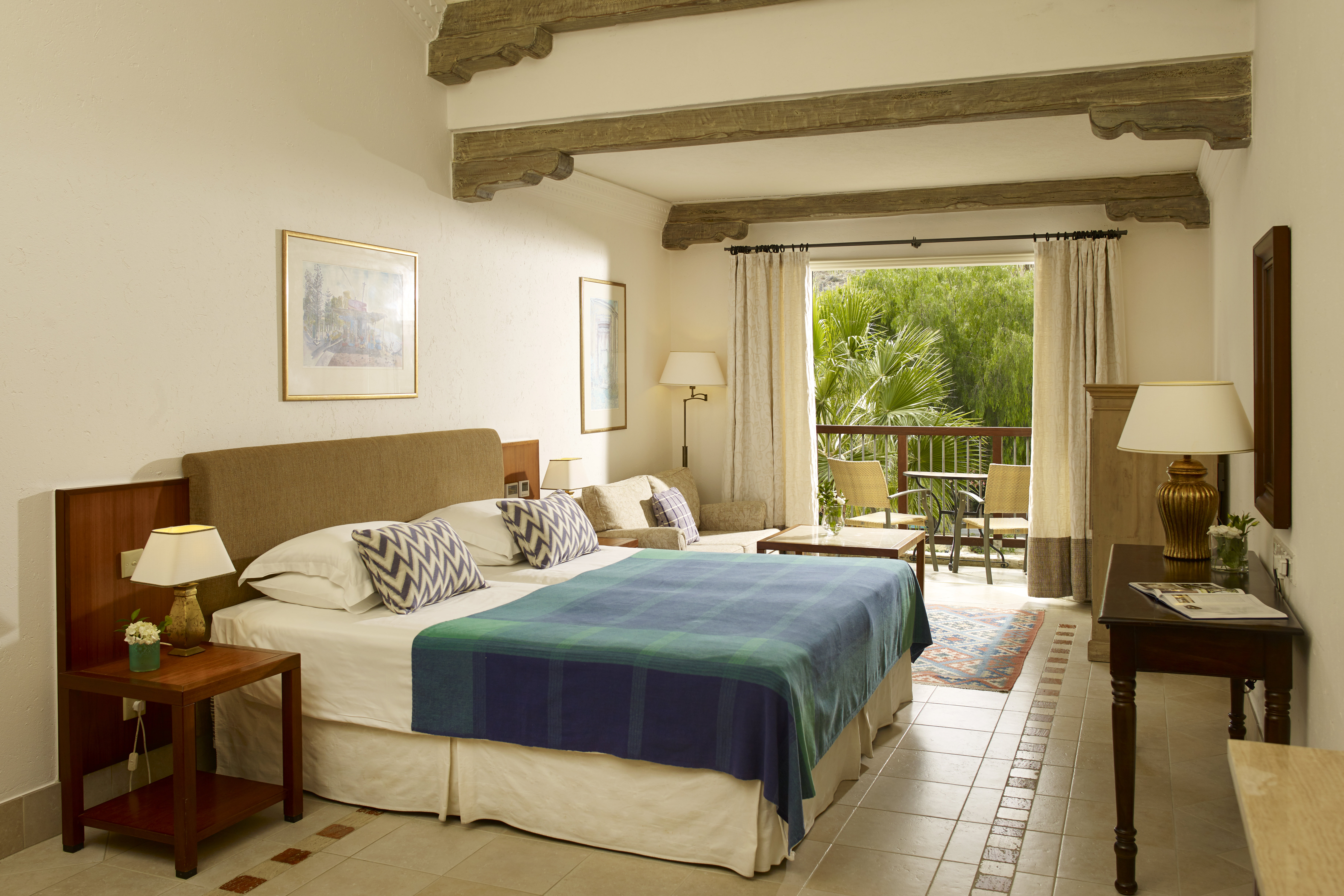 Columbia Beach Resort-guestroom-Junior Suite Garden View.jpg