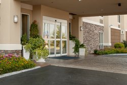  - Holiday Inn Express Bowling Green - I-65, Exit 22