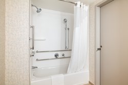  - Holiday Inn Express & Suites Cambridge