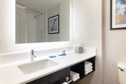  - Holiday Inn Express & Suites Cambridge