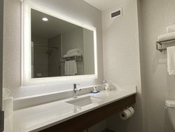  - Holiday Inn Express & Suites Beaumont - I-10, Exit 92
