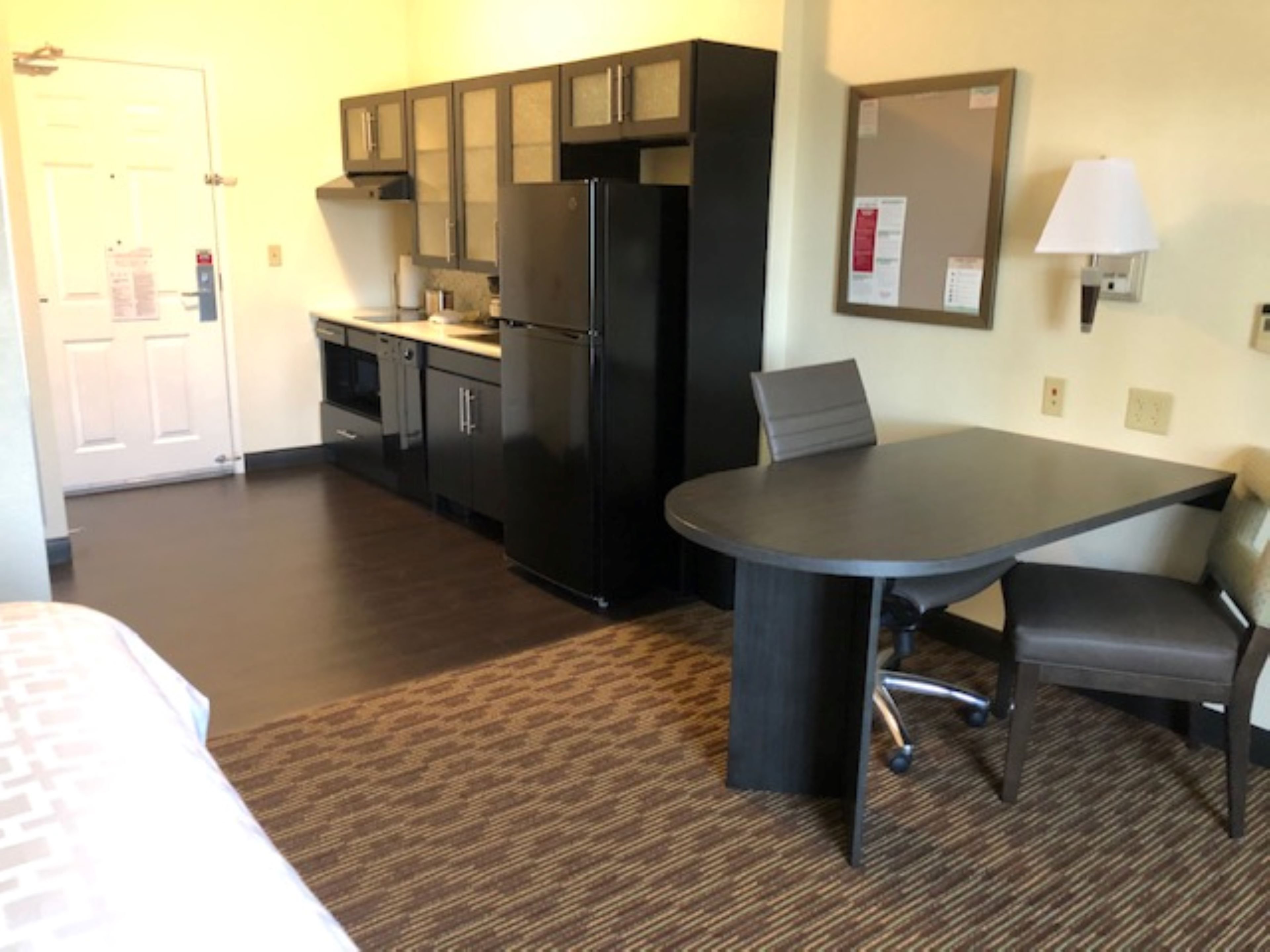 CANDLEWOOD SUITES NW BY IHG-guestroom-Single Bed Guest Room.jpg