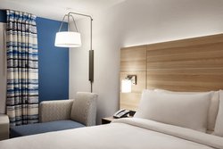  - Holiday Inn Express Quantico Dumfries - I-95, Exit 152