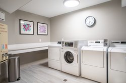  - Holiday Inn Express Prescott