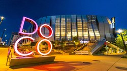  - Holiday Inn Express Airport Sacramento - I-5, Exit 525A