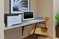  - Candlewood Suites Downtown Louisville - I-71, Exit 2