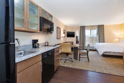  - Candlewood Suites Downtown Louisville - I-71, Exit 2