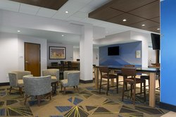  - Holiday Inn Express Lake Park - I-75, Exit 5