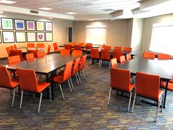  - Holiday Inn Express & Suites Marina