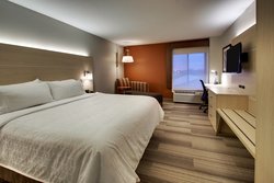  - Holiday Inn Express & Suites Cedar Rapids