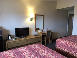  - Red Carpet Inn Windom