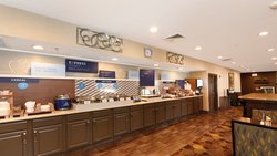  - Holiday Inn Express & Suites Riverwoods