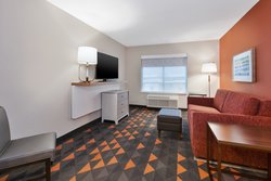  - Holiday Inn & Suites Perrysburg - I-75, Exit 193