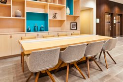  - Holiday Inn & Suites Perrysburg - I-75, Exit 193