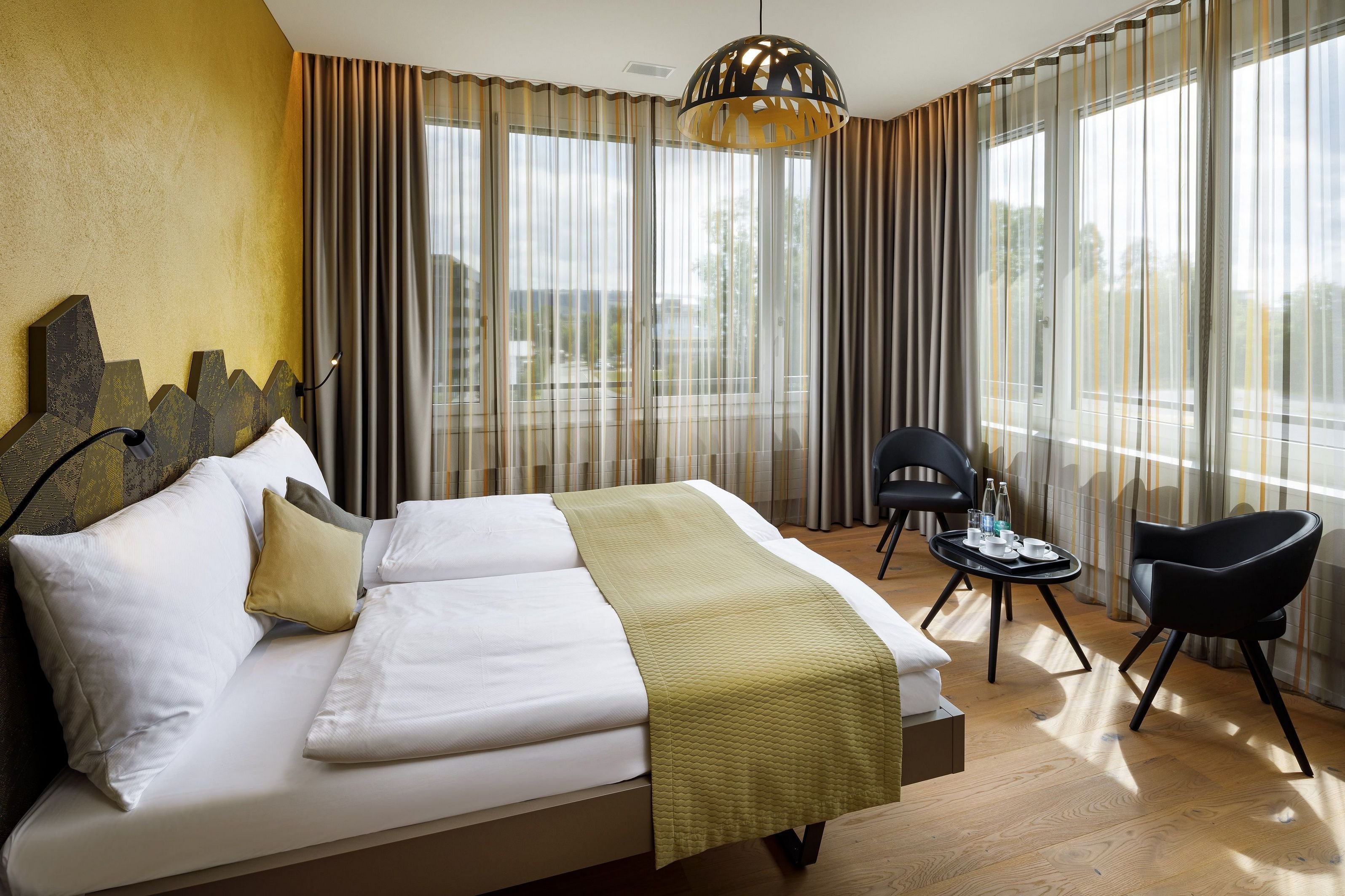 FOCUS HOTEL SURSEE-guestroom-Corner rooms with a bathtub.jpg