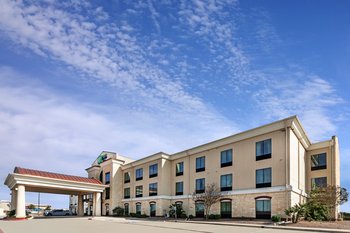 Holiday Inn Express Hotel & Suites Floresville