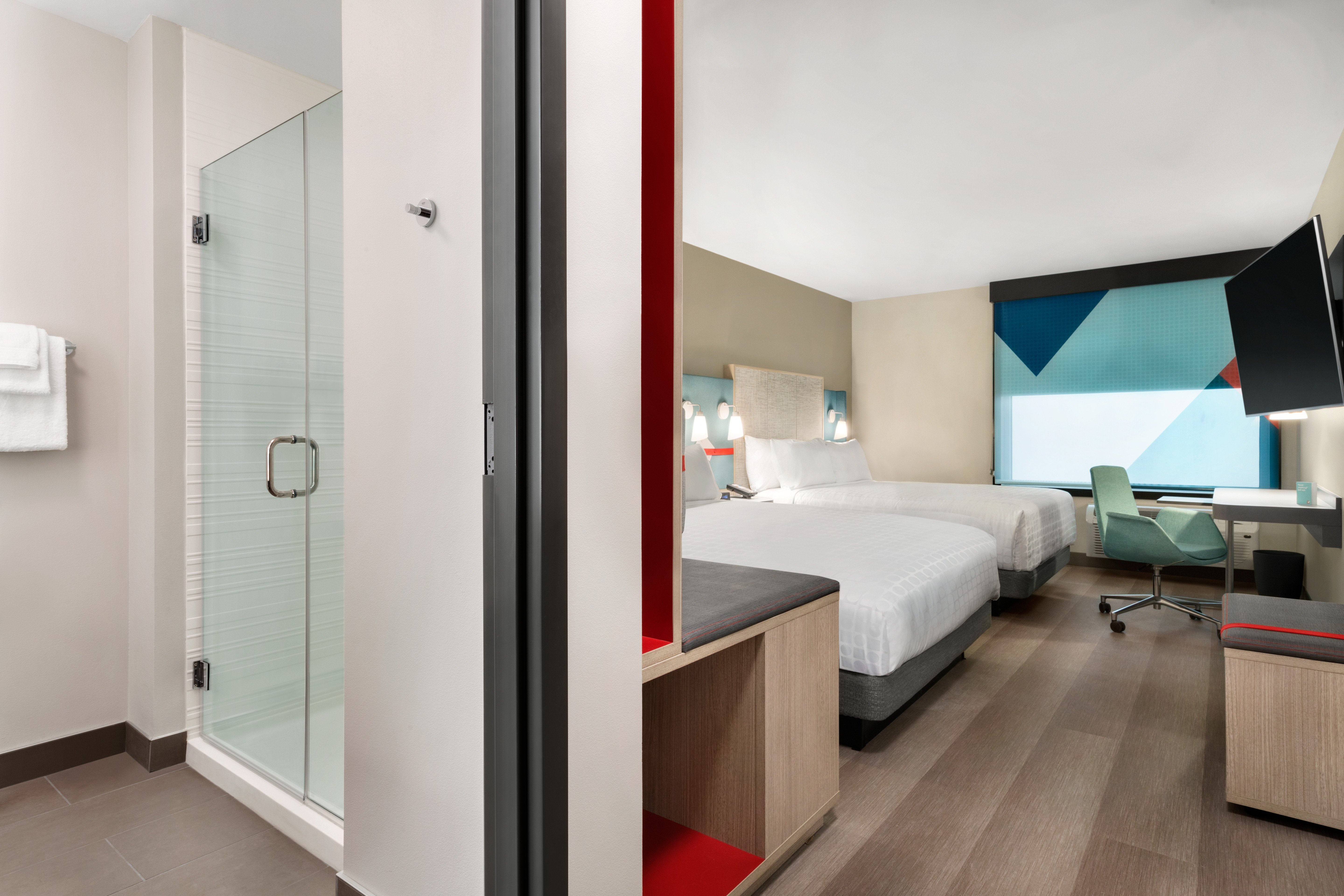 AVID HOTEL PERRY BY IHG-guestroom-Guest Room.jpg