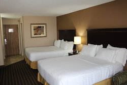  - Holiday Inn Express & Suites Kansas City - I-35, Exit 16
