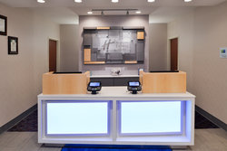  - Holiday Inn Express & Suites Clifton Park - I-87, Exit 9