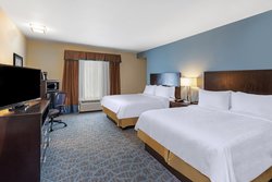  - Holiday Inn Express & Suites Floresville