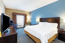  - Holiday Inn Express & Suites Floresville