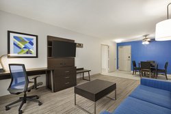  - Holiday Inn Express & Suites East Sarasota - I-75, Exit 205