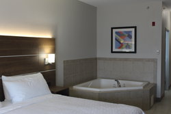  - Holiday Inn Express & Suites Waukegan