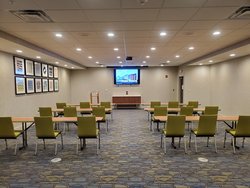  - Holiday Inn Express & Suites Sandusky