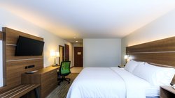  - Holiday Inn Express Osage Beach
