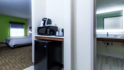  - Holiday Inn Express Osage Beach