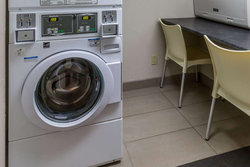  - N Hotel Quebec City