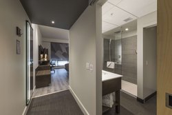  - Hotel & Suites Normandin Levis