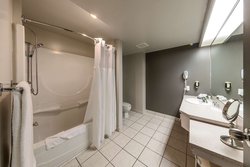  - Hotel & Suites Normandin Quebec City