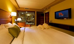  - Hotel & Suites Normandin Quebec City