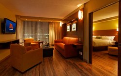  - Hotel & Suites Normandin Quebec City
