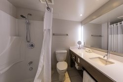  - Hotel & Suites Normandin Quebec City