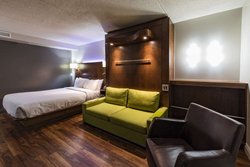  - Hotel & Suites Normandin Quebec City