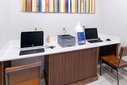  - Holiday Inn Express & Suites DeSoto - I-35, Exit 416