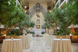  - Renaissance Hotel North Shore Glenview