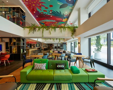 Kuala Lumpur-CitizenM_living room