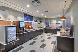  - Holiday Inn Express & Suites Purcell - I-35, Exit 91