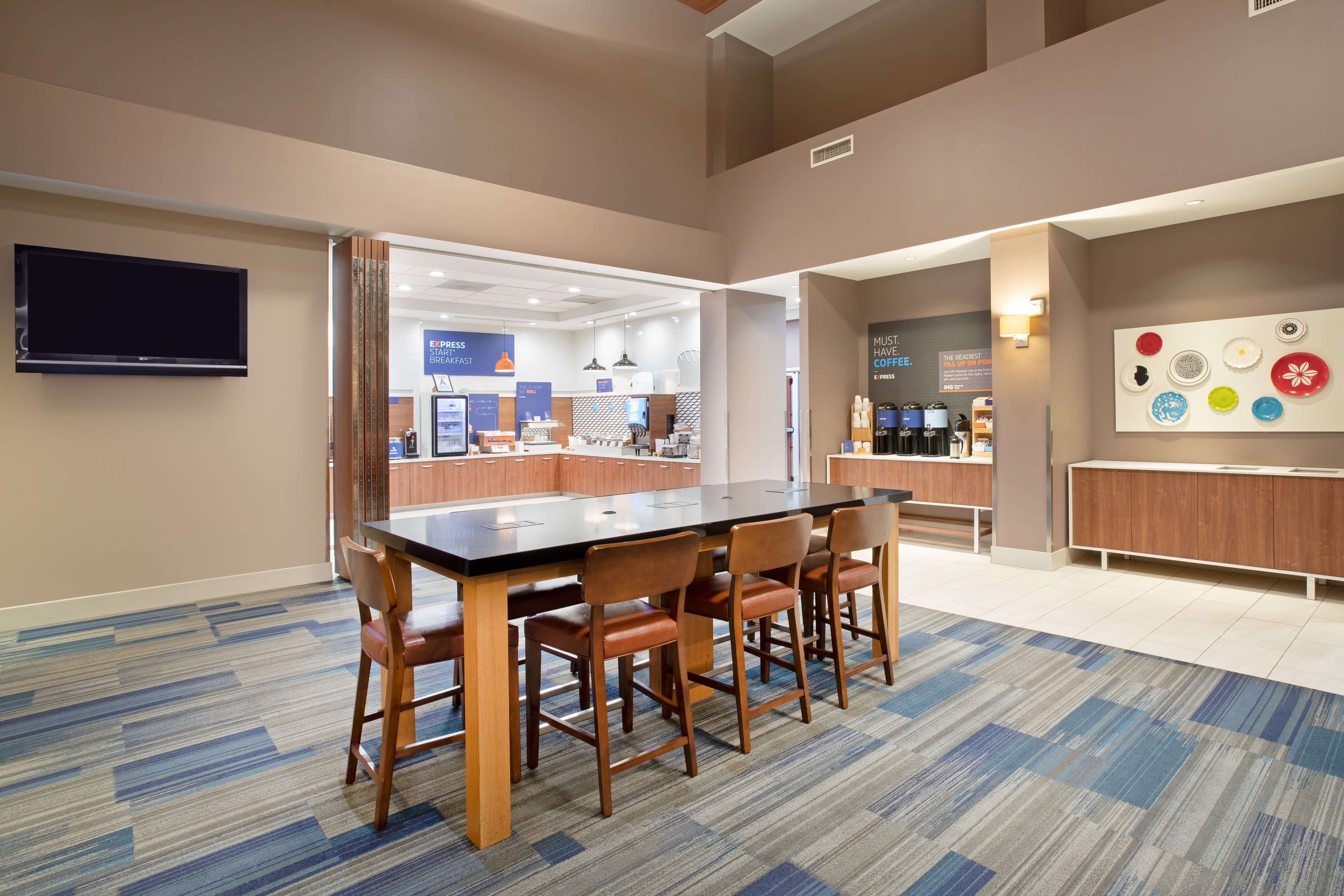HOLIDAY INN EXP STES AIRPORT BY IHG, photo 6