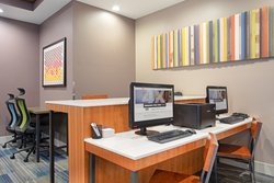  - Holiday Inn Express Airport Ontario