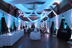  - Holiday Inn at Six Flags Eureka