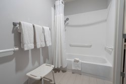  - Courtyard by Marriott Willoughby - I-90, Exit 189