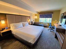  - Holiday Inn Express & Suites Lynnwood - I-5, Exit 181