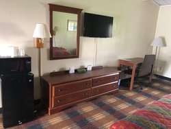  - Red Carpet Inn North Syracuse - I-81, Exit 26