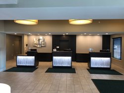  - Holiday Inn Schaumburg - I-90, Exit 65