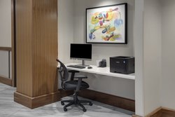  - Crowne Plaza Hotel West Lansing - I-496, Exit 1