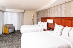  - Courtyard by Marriott Airport Milwaukee - I-41 & I-94, Exit 316